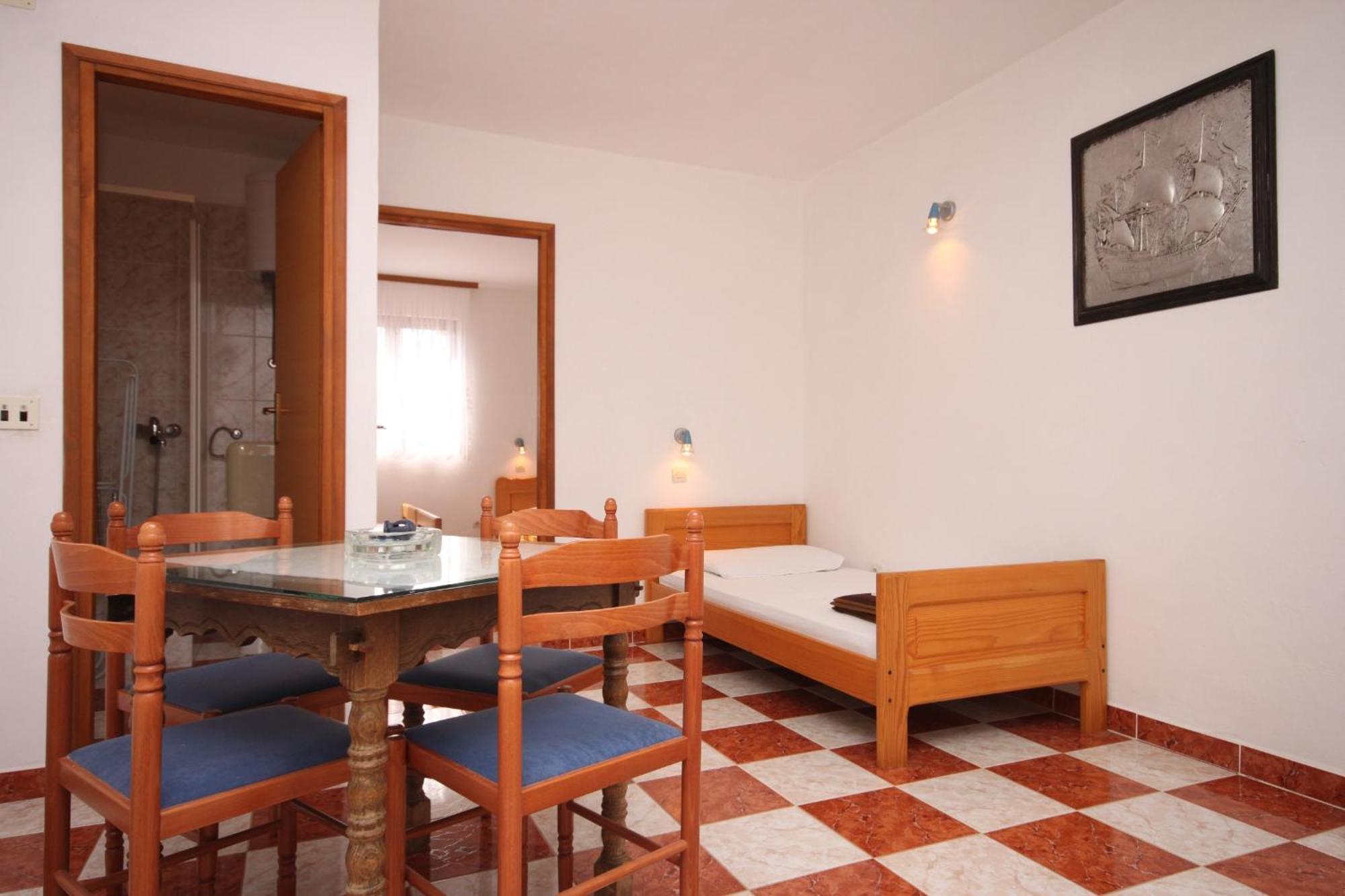 Apartments With A Parking Space Starigrad, Paklenica - 6618 Room photo